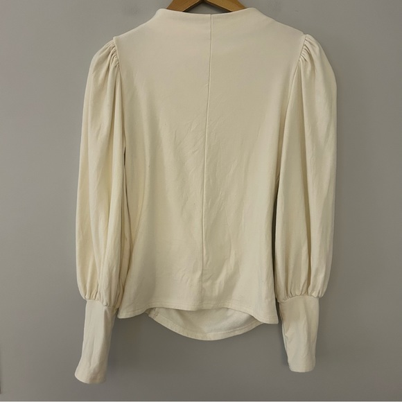 GESTUZ RifaGZ White Cream Pullover Ruched Blouse - Picture 9 of 9